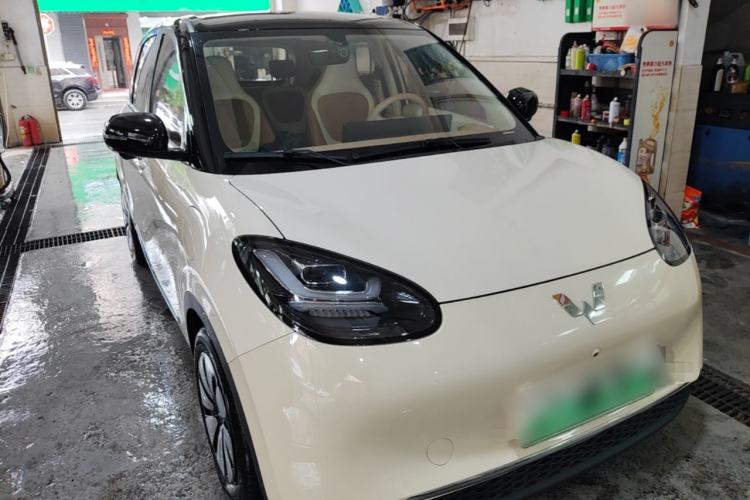 Used Wuling Bingo 2025 333 km Lingxi Deluxe Edition Front Right 45 Deg