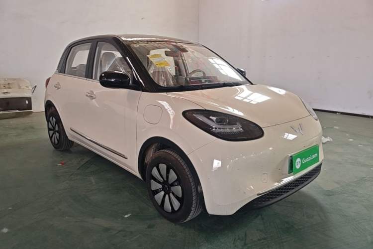 Used Wuling Bingo 2025 333 km Enjoyment Version Front Right 45 Deg