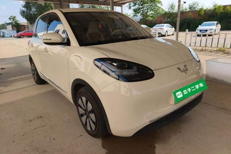 Used Wuling Bingo 2025 333 km Enjoyment Version Front Right 45 Deg