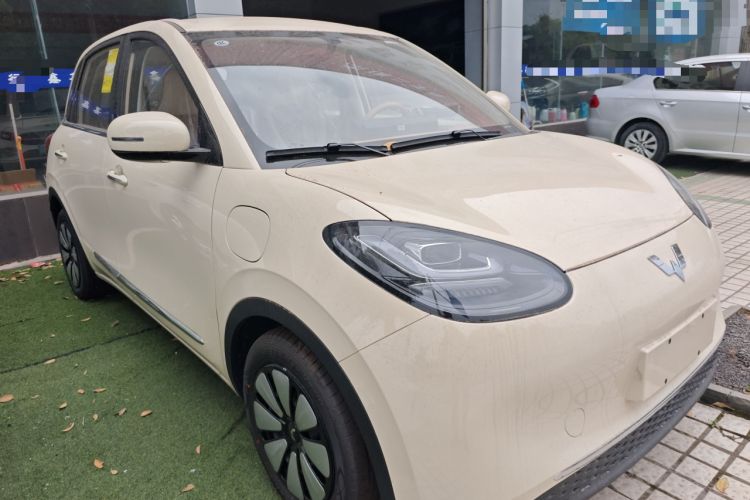 Used Wuling Bingo 2025 333 km Enjoyment Version Front Right 45 Deg