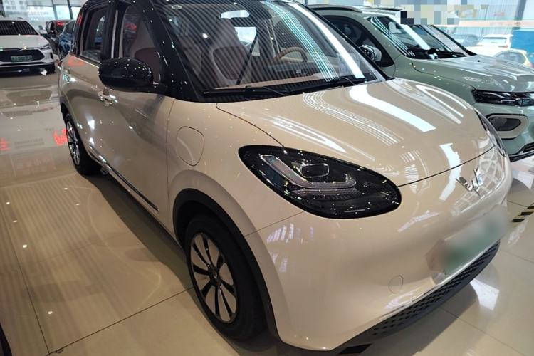 Used Wuling Bingo 2025 333 km Enjoyment Version Front Right 45 Deg