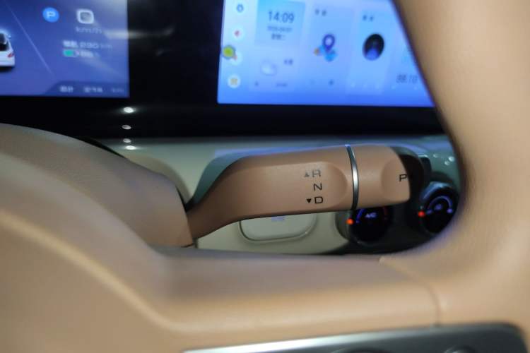 Used Wuling Bingo 2025 333 km Enjoyment Version Gear Lever