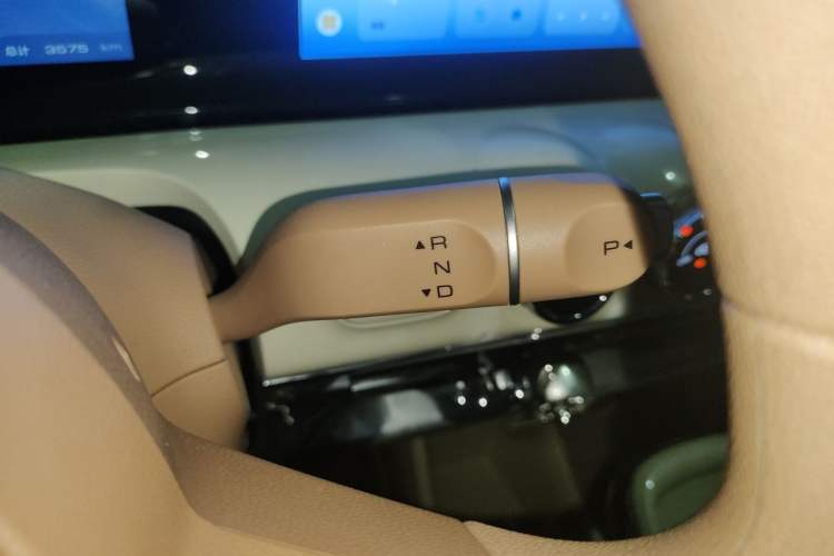 Used Wuling Bingo 2025 333 km Enjoyment Version Gear Lever
