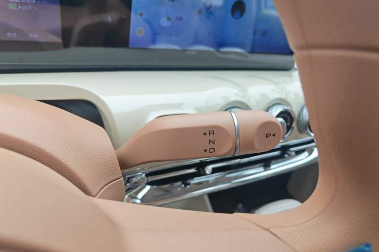 Used Wuling Bingo 2025 333 km Enjoyment Version Gear Lever