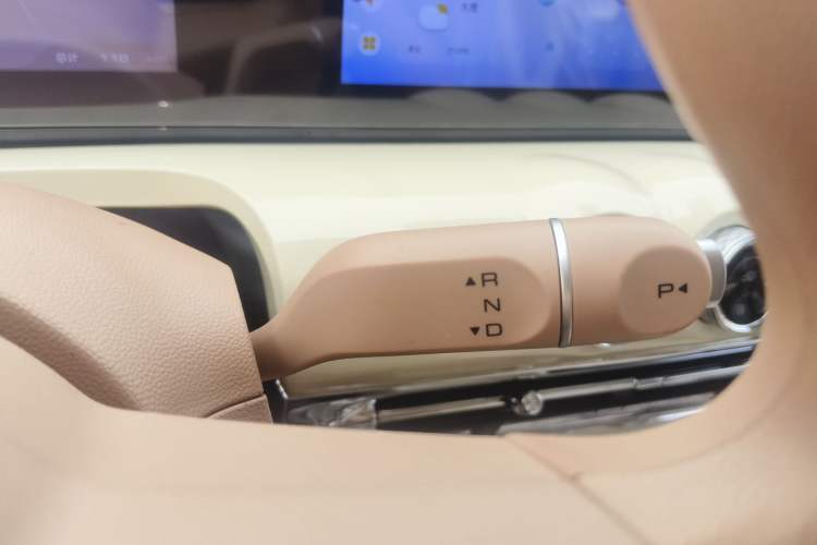Used Wuling Bingo 2025 333 km Enjoyment Version Gear Lever