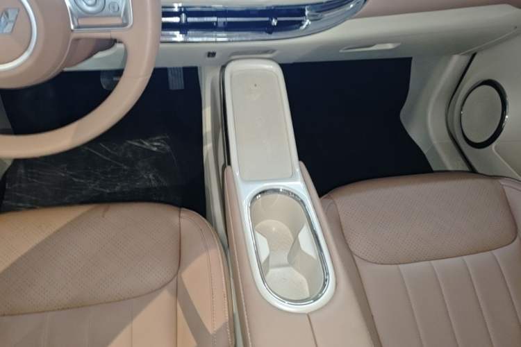 Used Wuling Bingo 2025 333 km Lingxi Connected Version Gear Lever