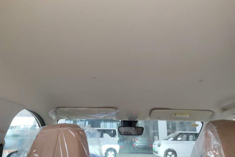 Used Wuling Bingo 2025 333 km Enjoyment Version Headliner