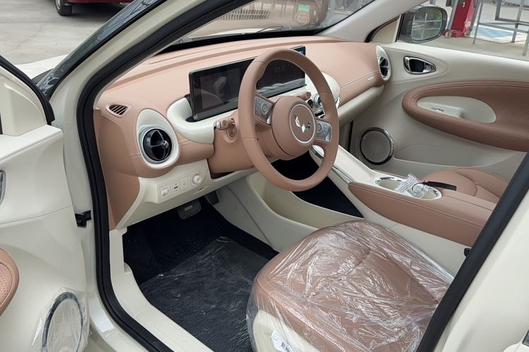 Used Wuling Bingo 2025 333 km Enjoyment Version Interior 1