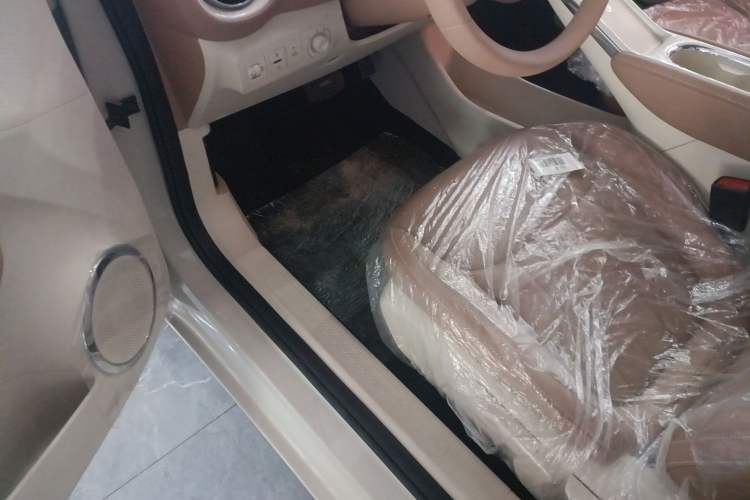 Used Wuling Bingo 2025 333 km Enjoyment Version Interior 2