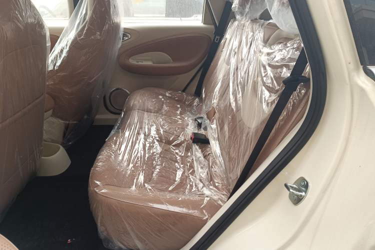 Used Wuling Bingo 2025 333 km Lingxi Connected Version Interior 4