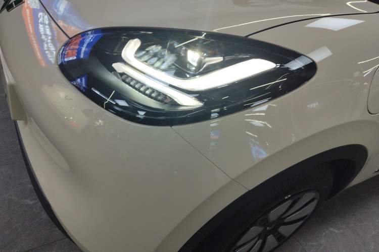 Used Wuling Bingo 2025 333 km Enjoyment Version Left Front Headlight