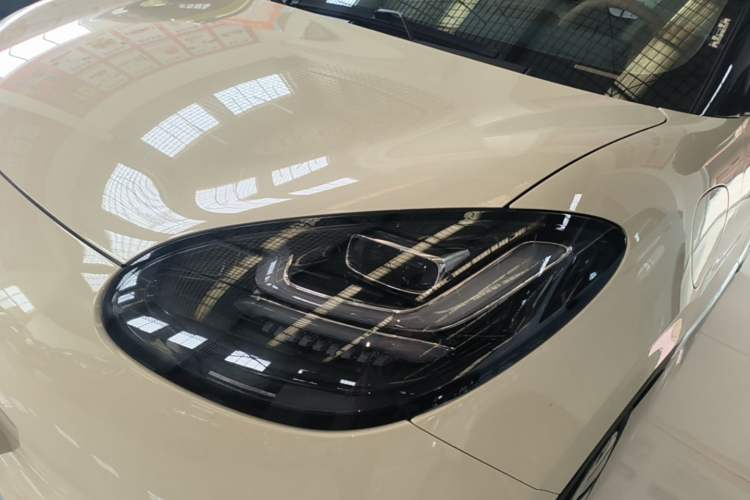 Used Wuling Bingo 2025 410 km Lingxi Deluxe Edition Left Front Headlight