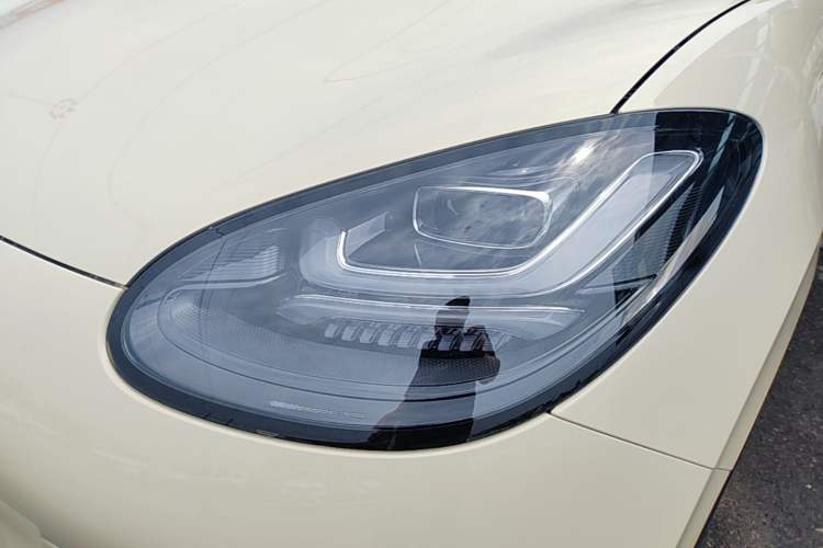 Used Wuling Bingo 2025 333 km Enjoyment Version Left Front Headlight