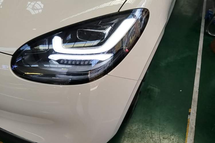 Used Wuling Bingo 2025 333 km Enjoyment Version Left Front Headlight