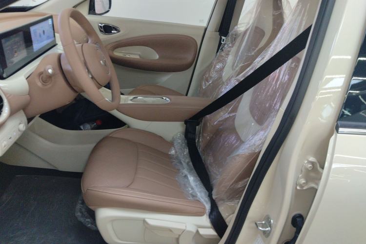 Used Wuling Bingo 2025 333 km Enjoyment Version Left Front Seat
