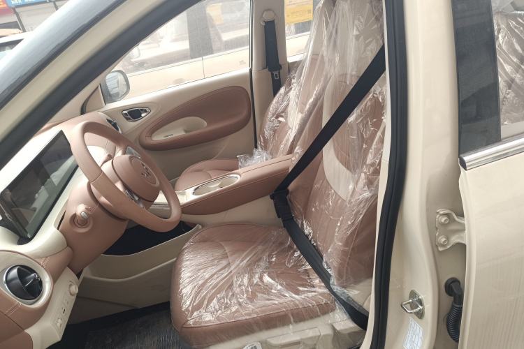 Used Wuling Bingo 2025 333 km Lingxi Connected Version Left Front Seat