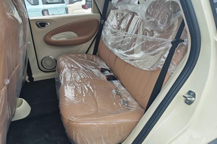 Used Wuling Bingo 2025 333 km Enjoyment Version Left Rear Seat