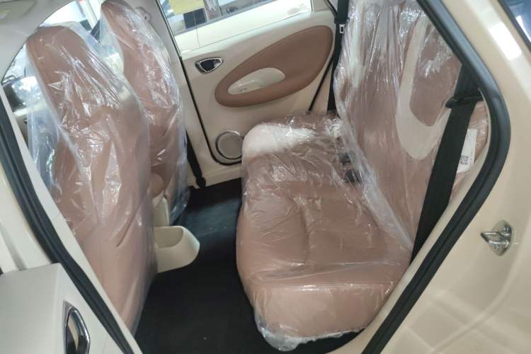 Used Wuling Bingo 2025 333 km Enjoyment Version Left Rear Seat