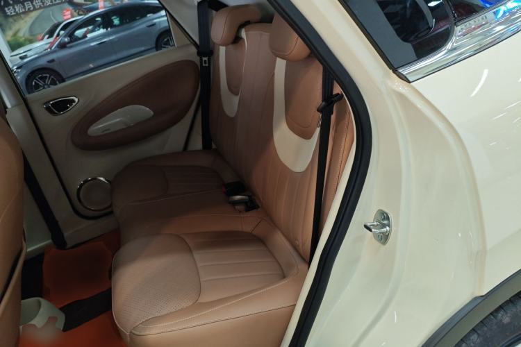 Used Wuling Bingo 2025 333 km Lingxi Connected Version Left Rear Seat