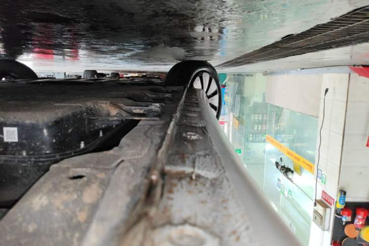 Used Wuling Bingo 2025 333 km Lingxi Deluxe Edition Left Side Sill