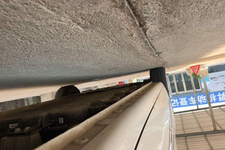 Used Wuling Bingo 2025 333 km Enjoyment Version Left Side Sill