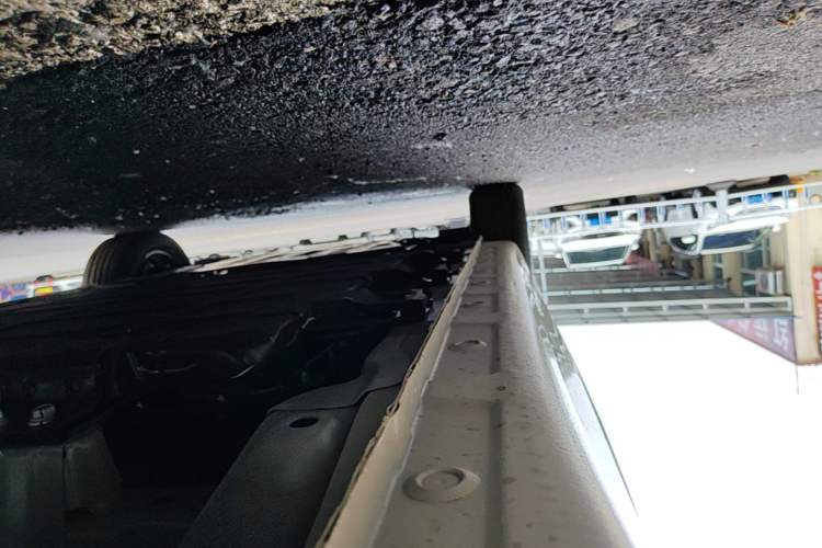 Used Wuling Bingo 2025 333 km Enjoyment Version Left Side Sill