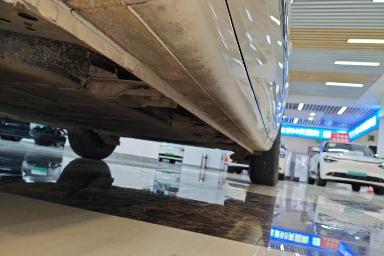 Used Wuling Bingo 2025 333 km Lingxi Connected Version Left Side Sill