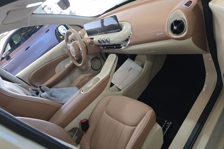 Used Wuling Bingo 2025 333 km Lingxi Connected Version Right Front Seat
