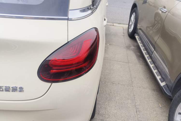Used Wuling Bingo 2025 333 km Enjoyment Version Right Rear Taillight