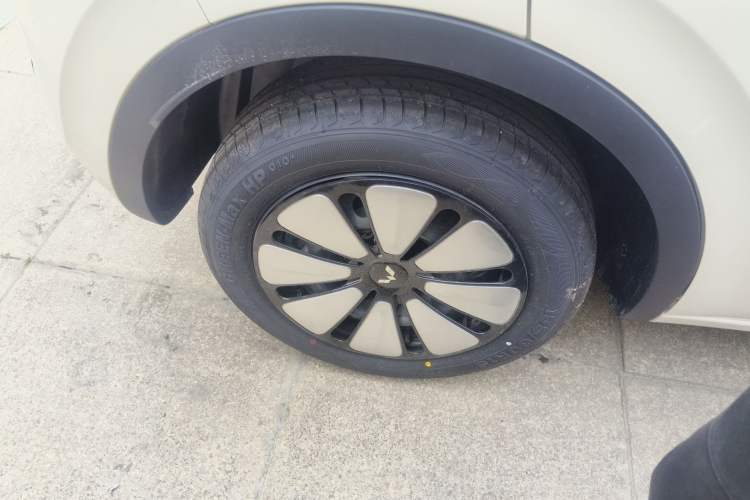 Used Wuling Bingo 2025 333 km Enjoyment Version Right Rear Wheel Hub