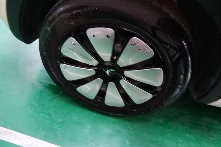 Used Wuling Bingo 2025 333 km Enjoyment Version Right Rear Wheel Hub
