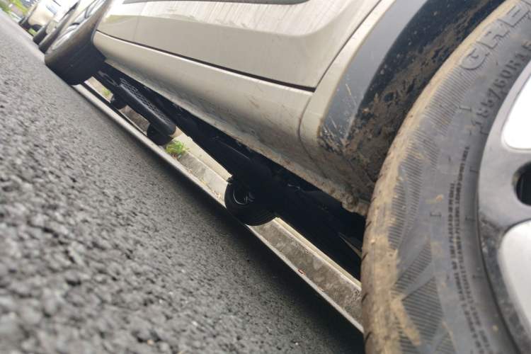 Used Wuling Bingo 2025 333 km Enjoyment Version Right Side Sill