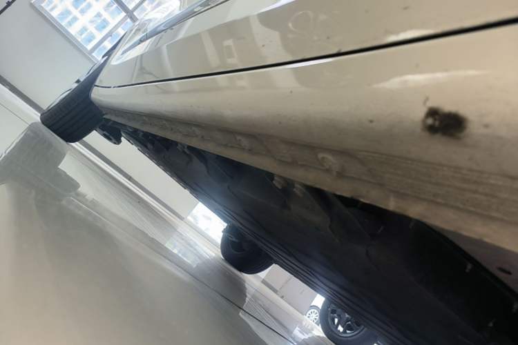 Used Wuling Bingo 2025 410 km Lingxi Deluxe Edition Right Side Sill