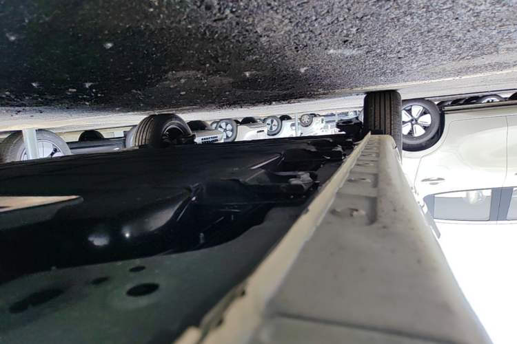 Used Wuling Bingo 2025 333 km Enjoyment Version Right Side Sill