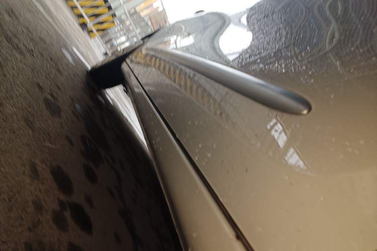 Used Wuling Bingo 2025 203km Light Edition Right Side Sill