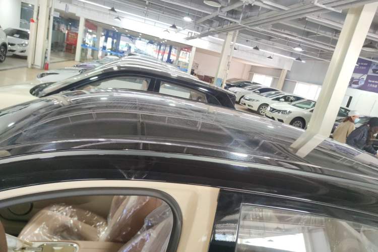Used Wuling Bingo 2025 333 km Enjoyment Version Roof