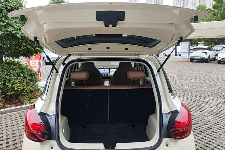 Used Wuling Bingo 2025 333 km Lingxi Connected Version Trunk