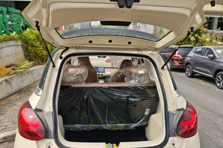 Used Wuling Bingo 2025 333 km Enjoyment Version Trunk