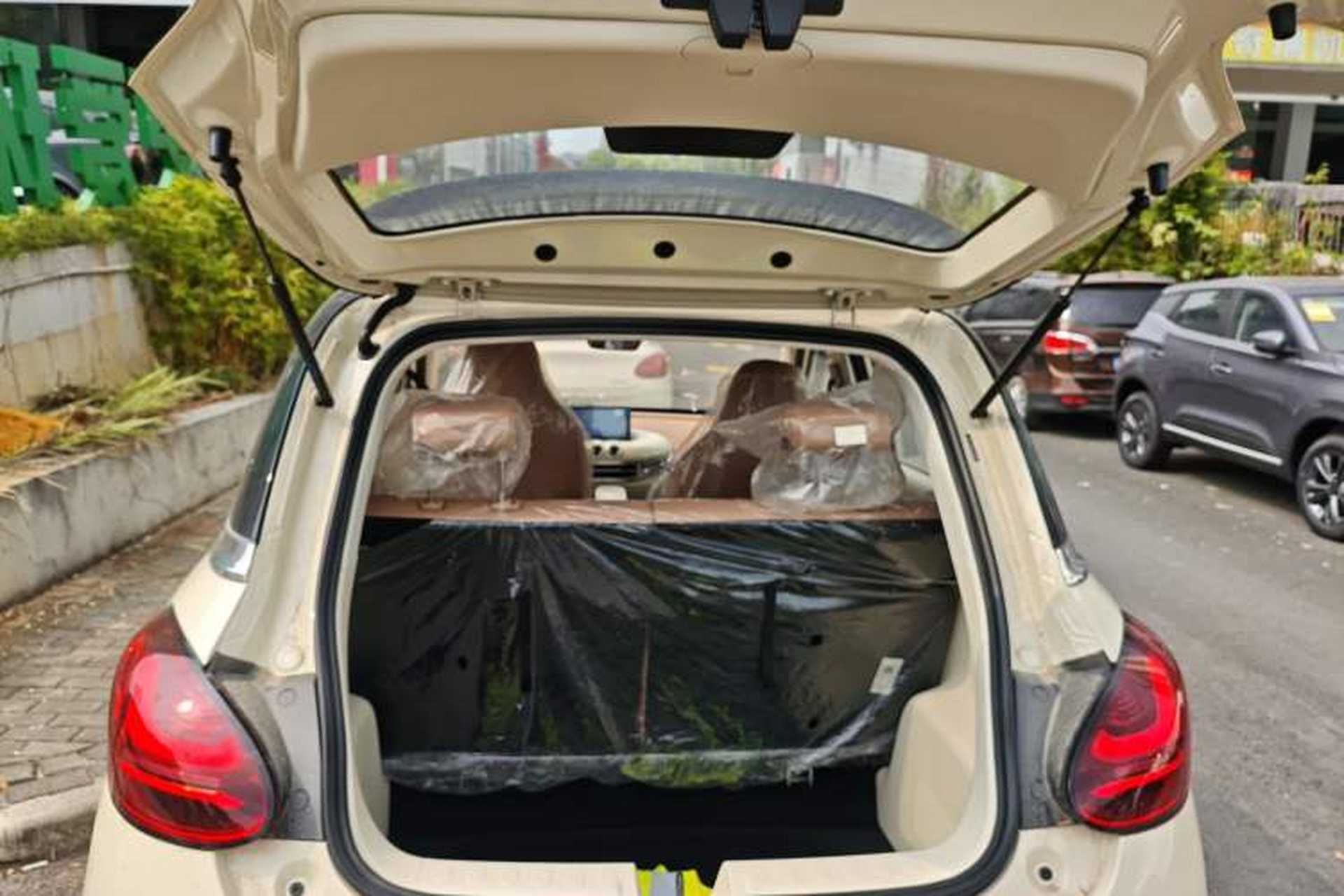 Used Wuling Bingo 2025 333 km Enjoyment Version Trunk