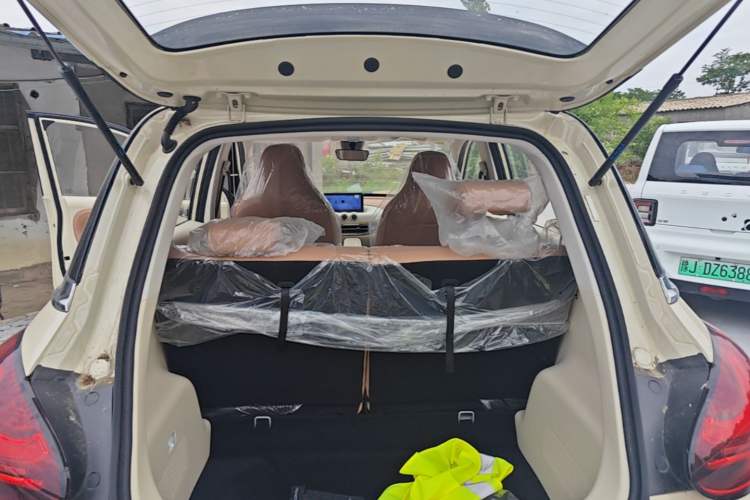 Used Wuling Bingo 2025 333 km Enjoyment Version Trunk
