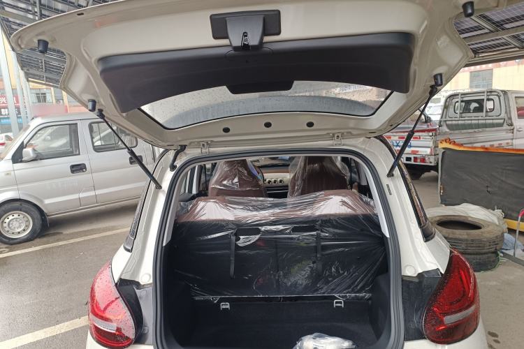 Used Wuling Bingo 2025 203km Light Edition Trunk