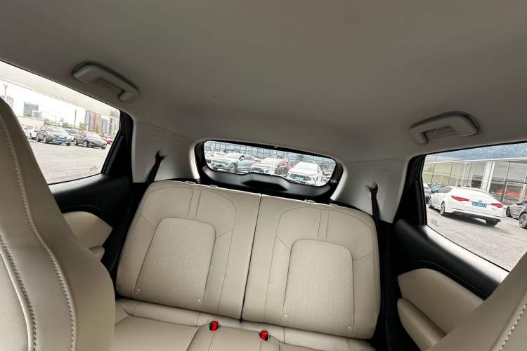 Used Wuling Bingo PLUS 2024 510 km Flagship Edition Four-Seater Version Interior 2