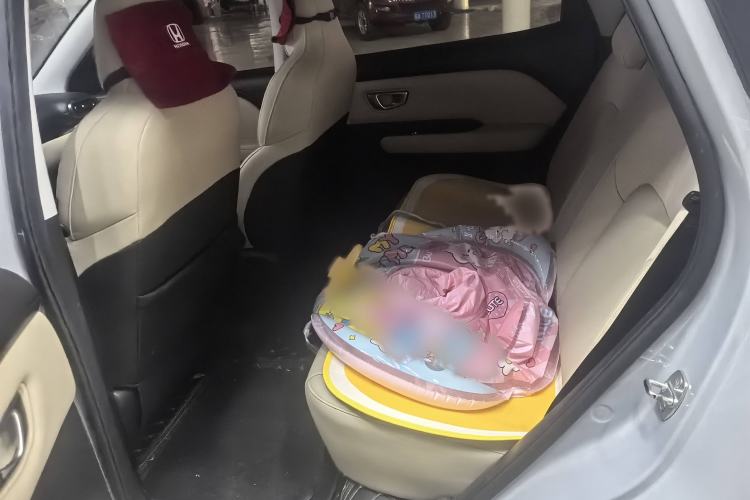 Used Wuling Bingo PLUS 2024 510 km Flagship Edition Four-Seater Version Interior 4