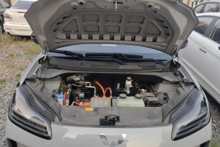 Used Wuling Bingo PLUS 2024 510 km Flagship Edition Four-Seater Version Engine Bay