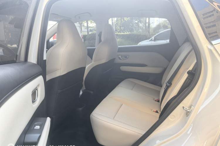 Used Wuling Bingo PLUS 2024 510 km Range 5-Seater Version Interior 7