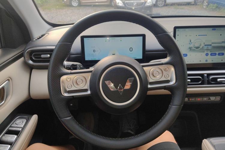 Used Wuling Bingo PLUS 2024 510 km Flagship Edition Four-Seater Version Steering Wheel