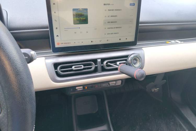 Used Wuling Bingo PLUS 2024 510 km Flagship Edition Four-Seater Version Audio And AC Panel