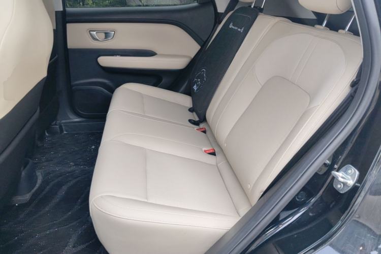 Used Wuling Bingo PLUS 2024 510 km Flagship Edition Four-Seater Version Left Rear Seat