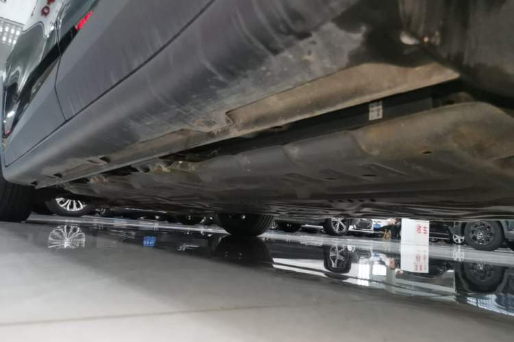 Used Wuling Bingo PLUS 2024 510 km Flagship Edition Four-Seater Version Left Side Sill