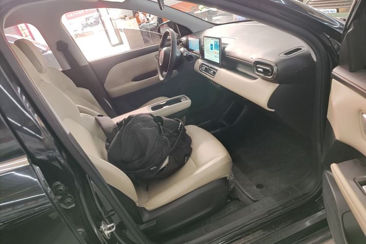 Used Wuling Bingo PLUS 2024 510 km Flagship Edition Four-Seater Version Right Front Seat
